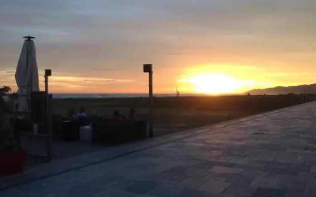 Lets Holidays Castelldefels Diagonal Orient