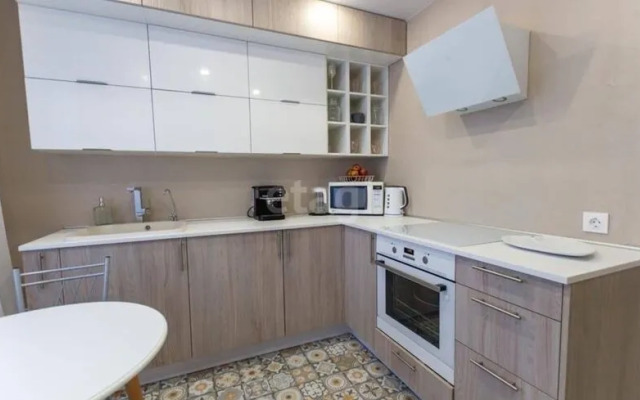 Апарт Шеринг на ул. Морозова Павла Леонтьевича, д. 96