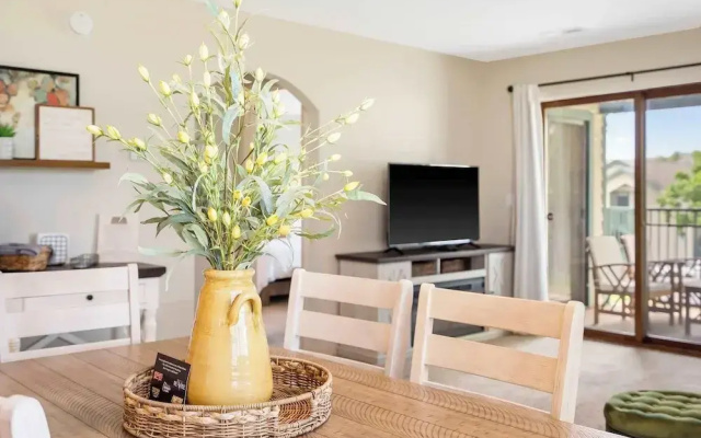Branson Cozy Bungalow in Premier Location!