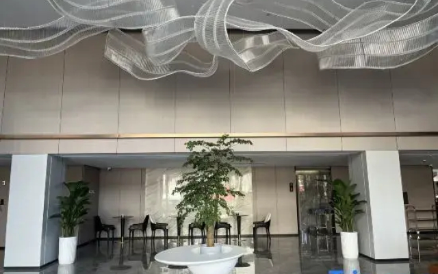 Jun Ya Hotel