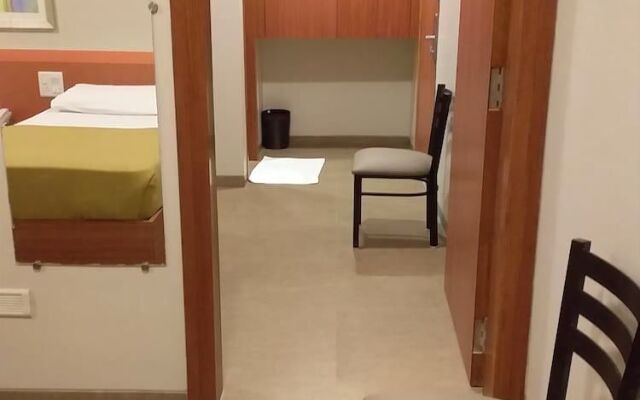Hotel Sai Palace Express