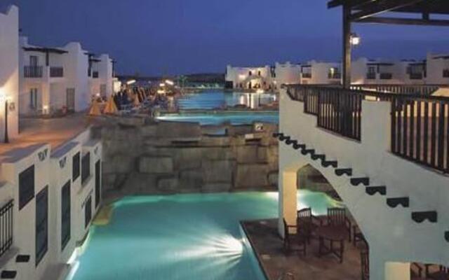 Callisto Holiday Village