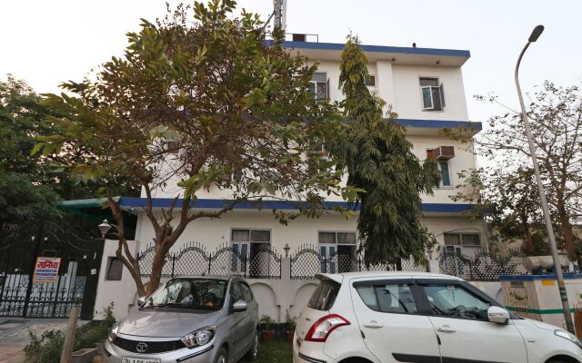OYO 11926 OOAK Hotel