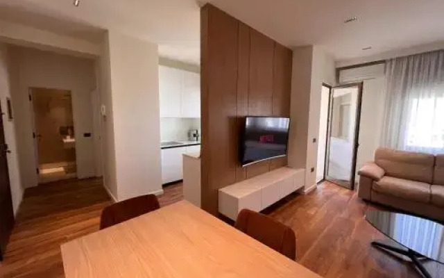 Skanderbeg Square Deluxe 1