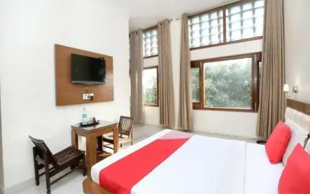 Hotel Green View By OYO Rooms