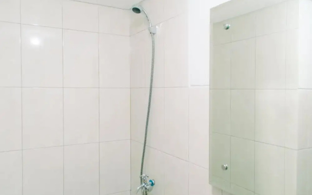 Comfy Studio At Amazana Serpong Apartment