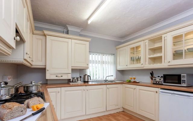 HC Property - Vale View
