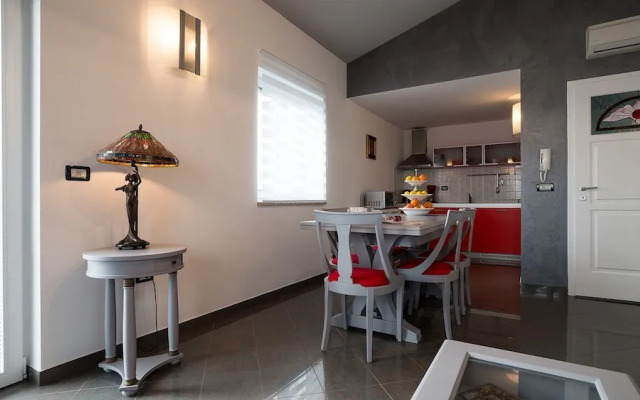 Villa Aylin, 5-bed, Next to the sea