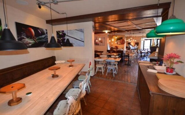 Mastro Titta Pizza Eat & Sleep