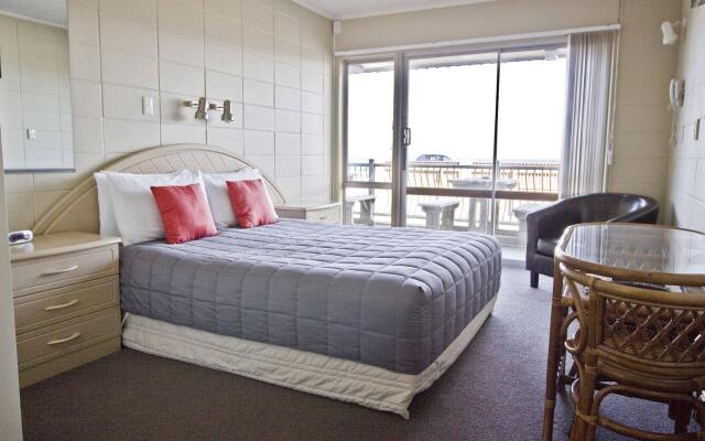 Tui Oaks Motel