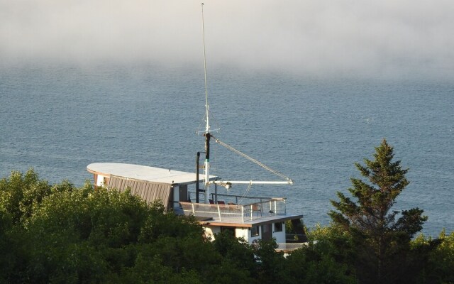 Alaska Adventure Cabins