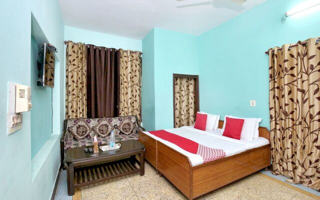 OYO 12307 Home Cozy 2BHK Parwanoo Kasauli
