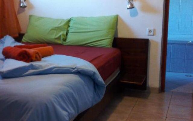 Tarnegol Haaravot Guesthouse