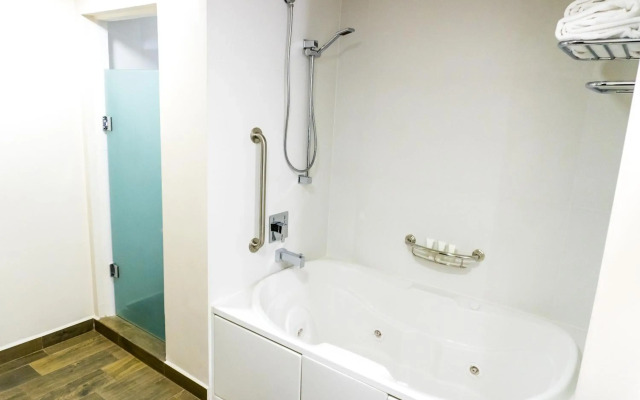 Courtyard by Marriott San Luis Potosi