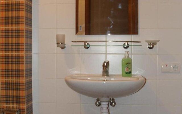 Guest House Tien Shan