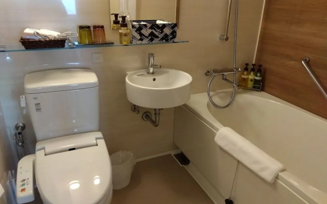 Odysis Suites Osaka Airport Hotel