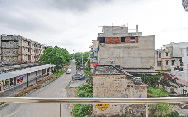 Flagship 92422 Hotel Ansh Plaza