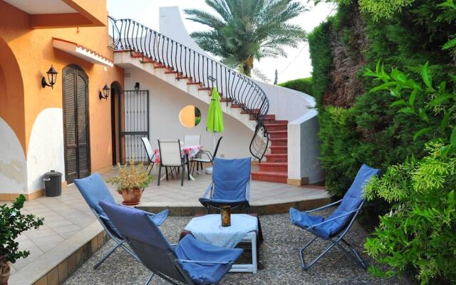 Apartment With 3 Bedrooms in Fontane Bianche, With Wonderful sea View, Enclosed Garden and Wifi - 100 m From the Beach