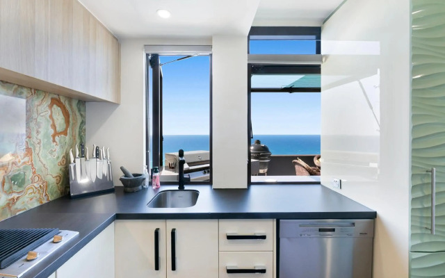 Burleigh Esplanade Apartments