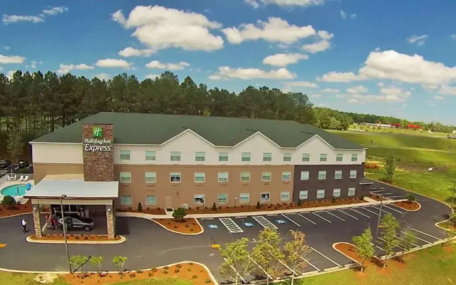 Comfort Inn & Suites