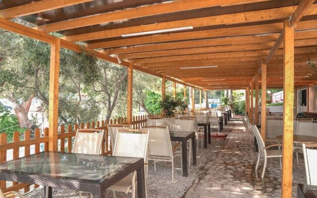 Seasons Park Resort