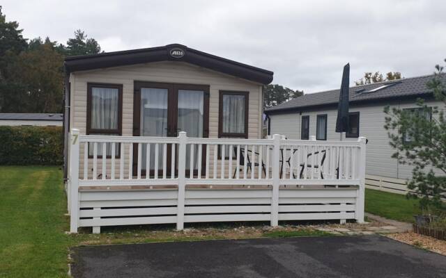 2-bed Caravan - Oakdene Forest Park