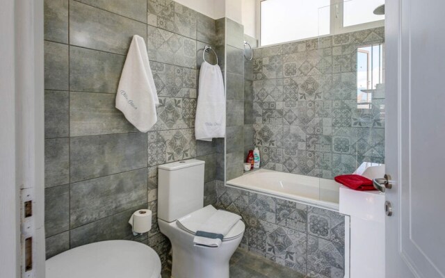 Longobardi Sea Front Villa Chania Greece