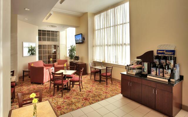 Holiday Inn Express Baltimore Downtown, an IHG Hotel