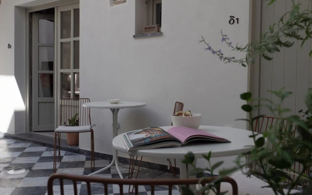 Endotera Chios Apartments