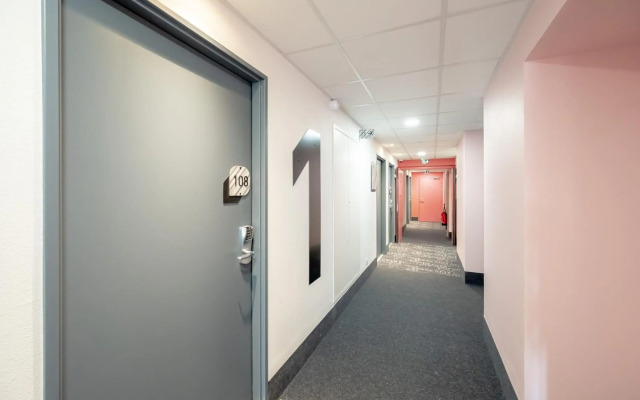 B&B HOTEL Toulon Centre Gare