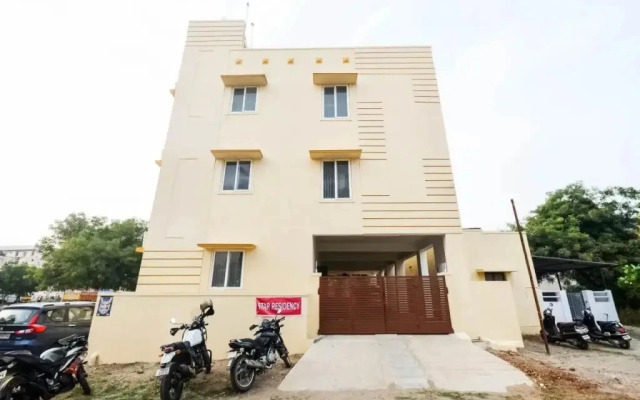 Star In by OYO Rooms