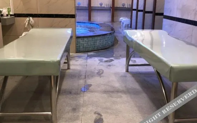 Shenhang Hotel (Shenyang Taoxian Airport Branch)