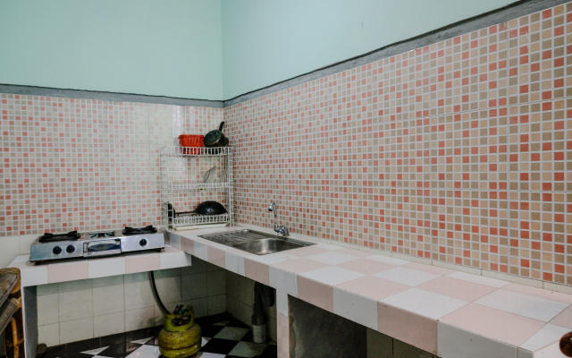 SPOT ON 2046 Villa Hardi