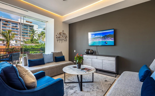 Pier57unit411 Luxurious Ultra Chic Pier 57 Condo Romantic Zo