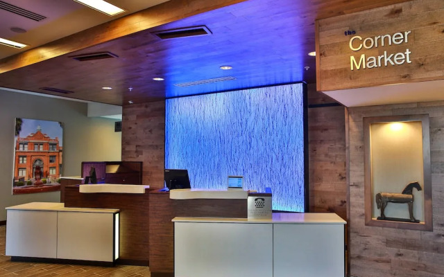 Fairfield Inn & Suites by Marriott Savannah Midtown
