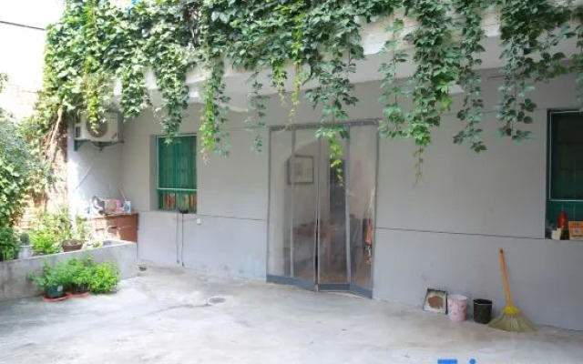 Xi'an Terracotta Warriors and Horses Tiantian Hotel