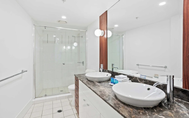 12th Floor Ocean Views in Chevron Towers