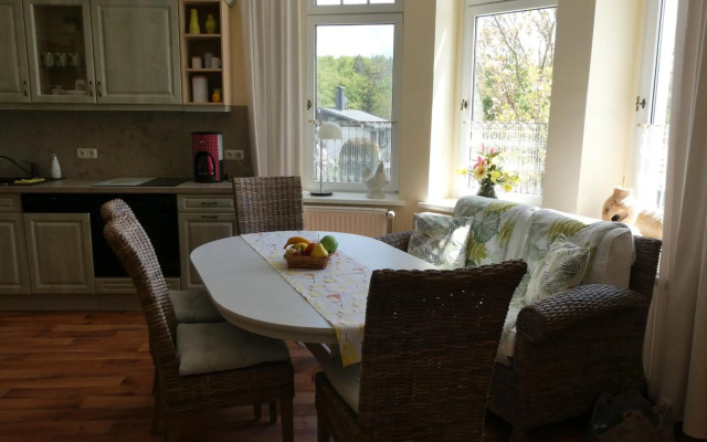 WeisseVilla Friedrichsbrunn Fewo EMPIRE