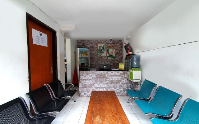 OYO 569 Cigadung Guest House Syariah