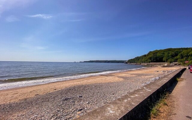12 Waters Edge Chalet, Amroth