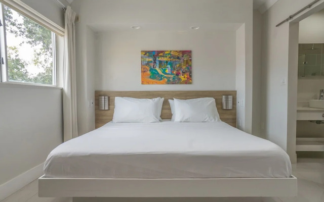 The Biscayne Hotel