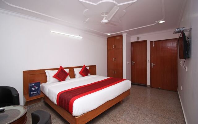 OYO 8968 Hotel Le Comfort