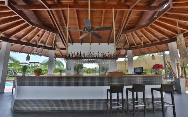 Sybaris Suites
