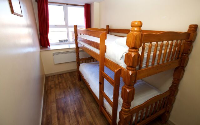 International Inn - Hostel