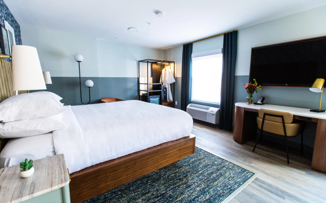 voco The Darwin Atlanta Midtown by IHG