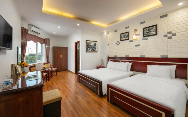 New Airport Hotel – Guest Rooms – Hanoi