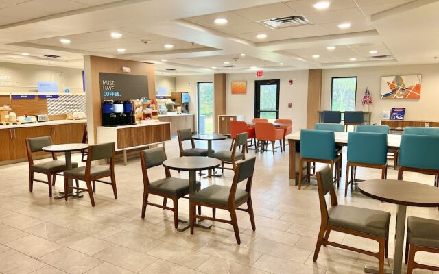 Holiday Inn Express Madison