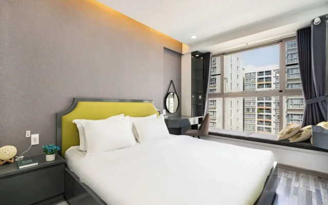 COZY 3-BR Apartment in the center of District 7