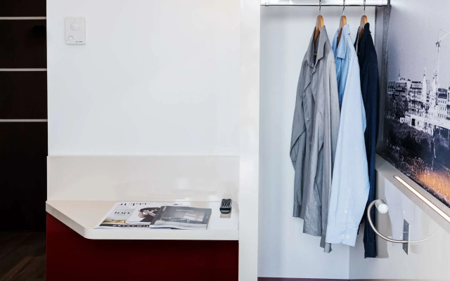 B And B Hotel Antwerp Zuid