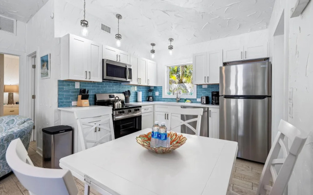 Crescent Street Villas By Beachside Mgt